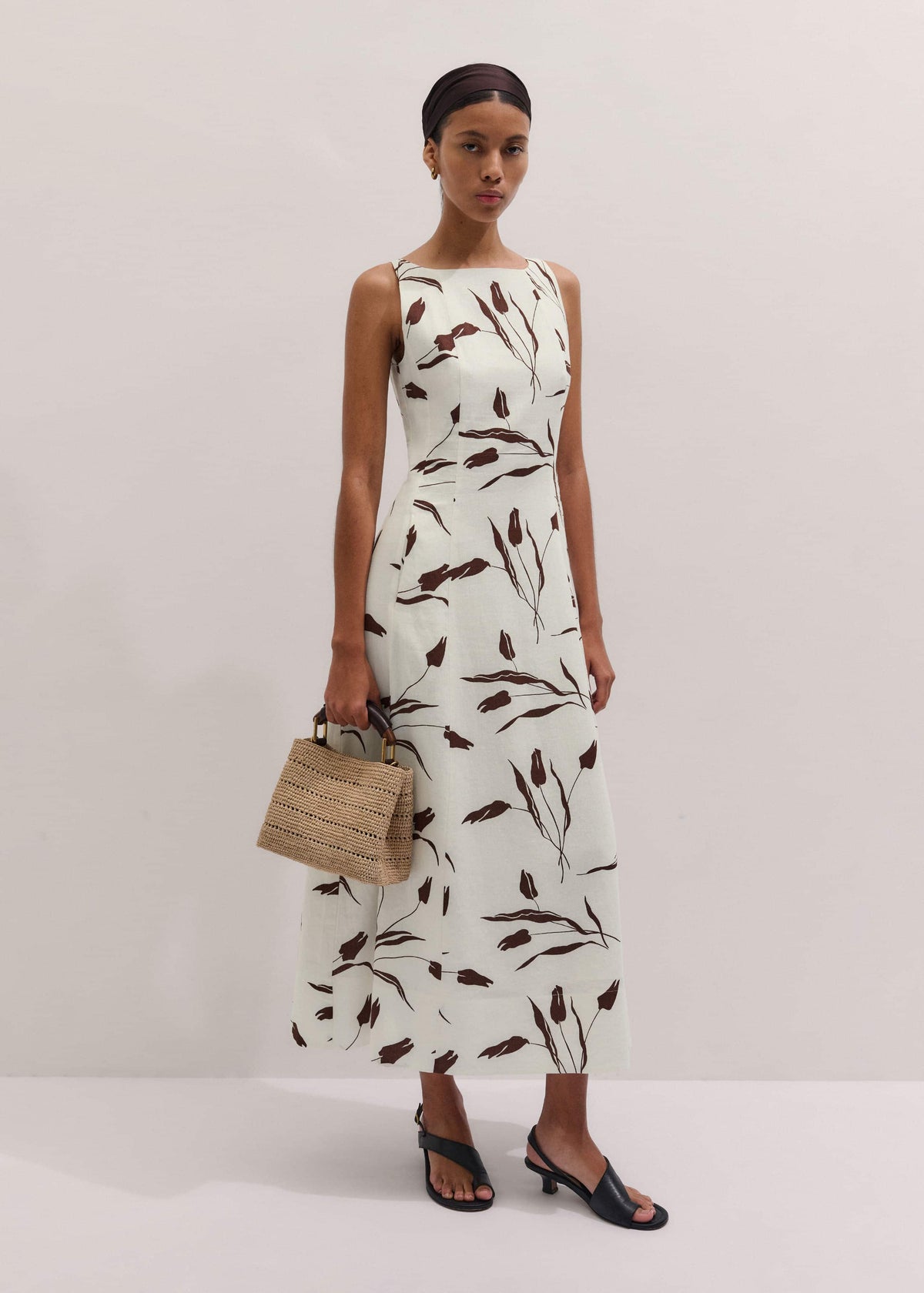 ME+EM Clothing Cream Crease-Less Linen Fit + Flare Maxi Dress