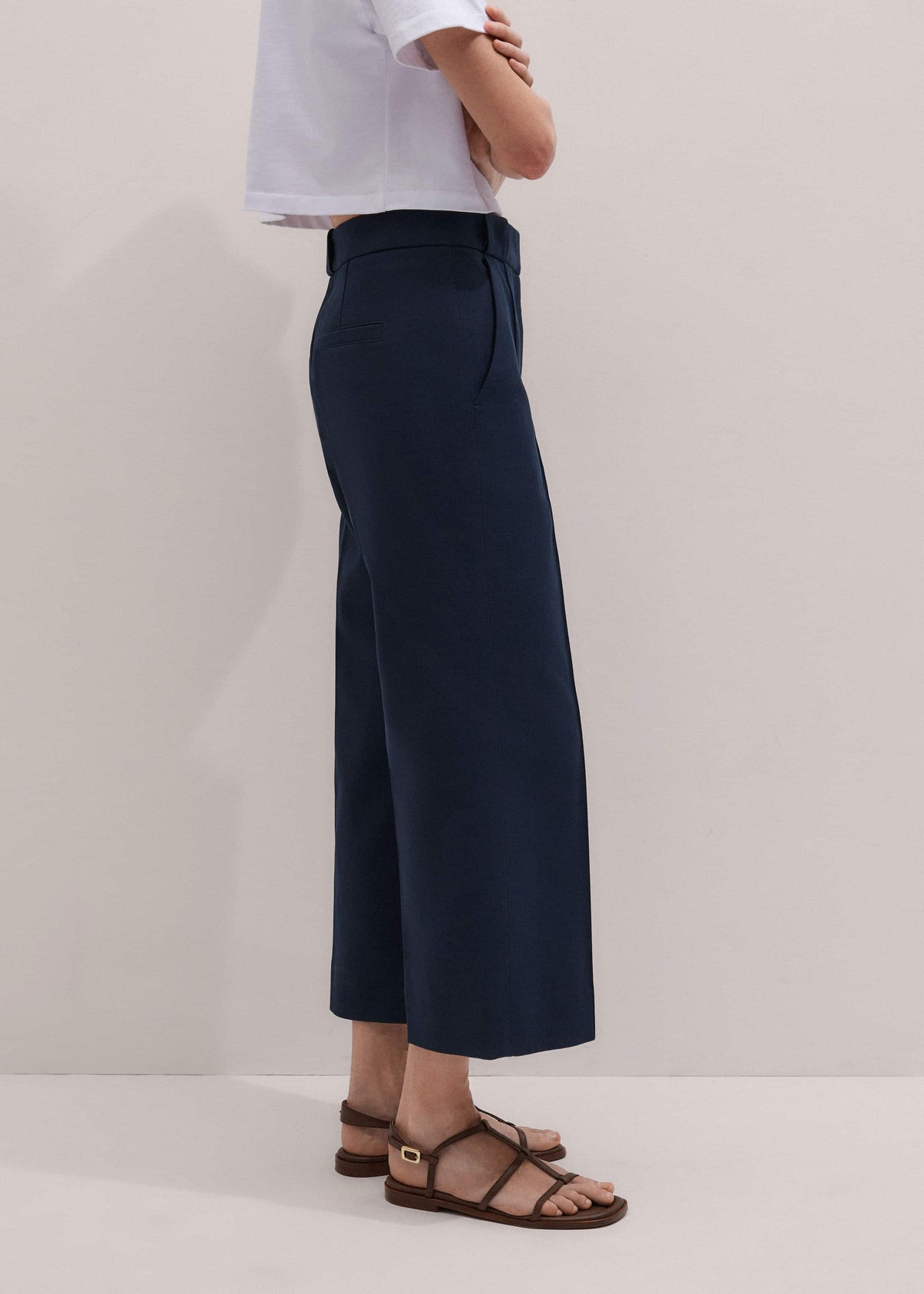 ME+EM Clothing Navy Straight Crop Pant