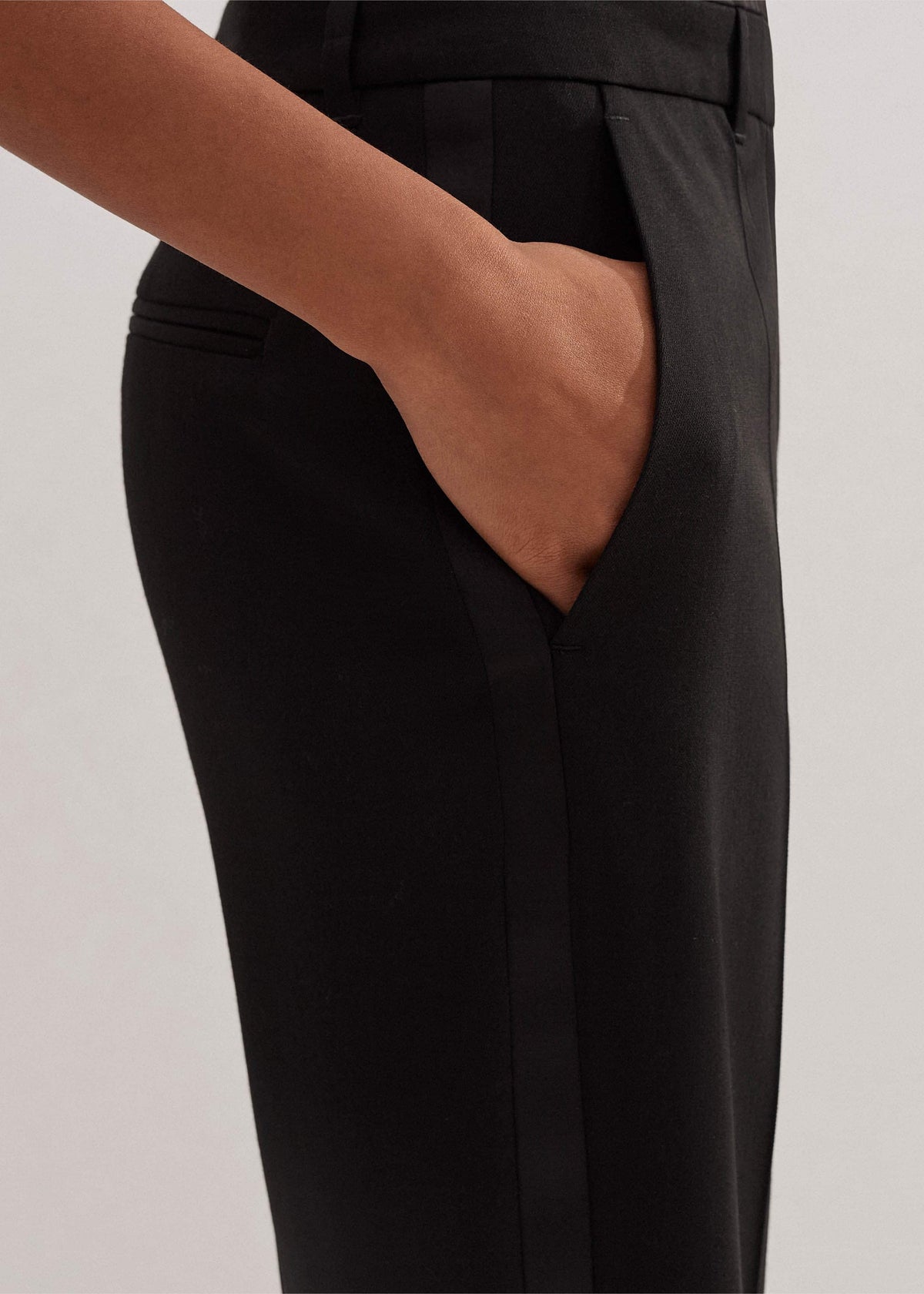 ME+EM Clothing Black Slim Crop Forever Tux Pant | Woven Pants