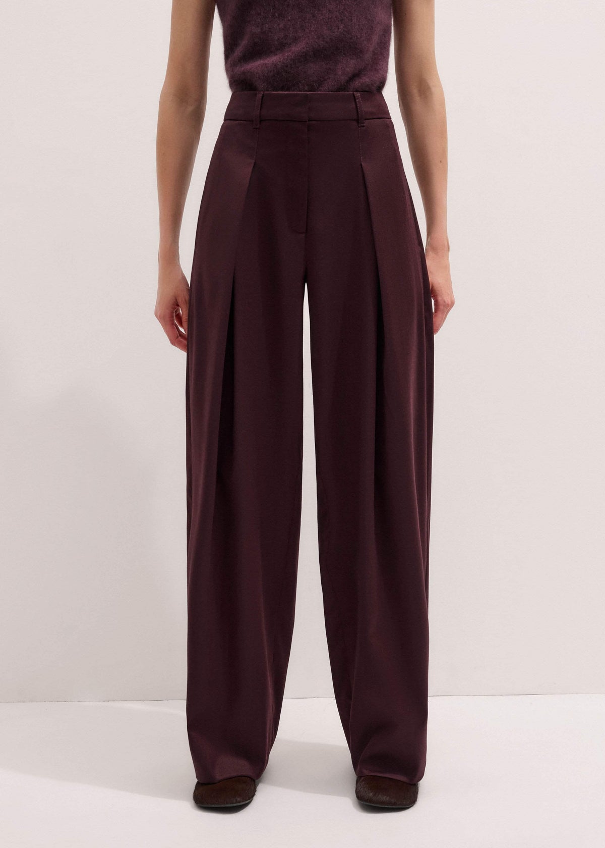 ME+EM Clothing Red Tapered Pant