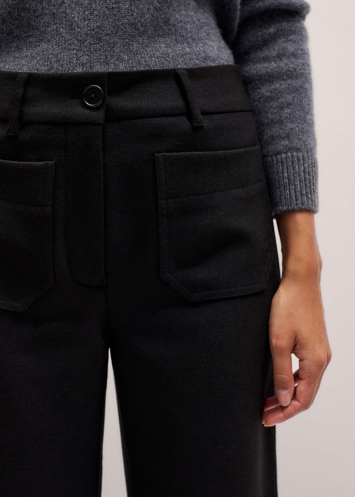 ME+EM Clothing Black Stretch Twill Patch Pocket Cropped Kick-Flare Pant