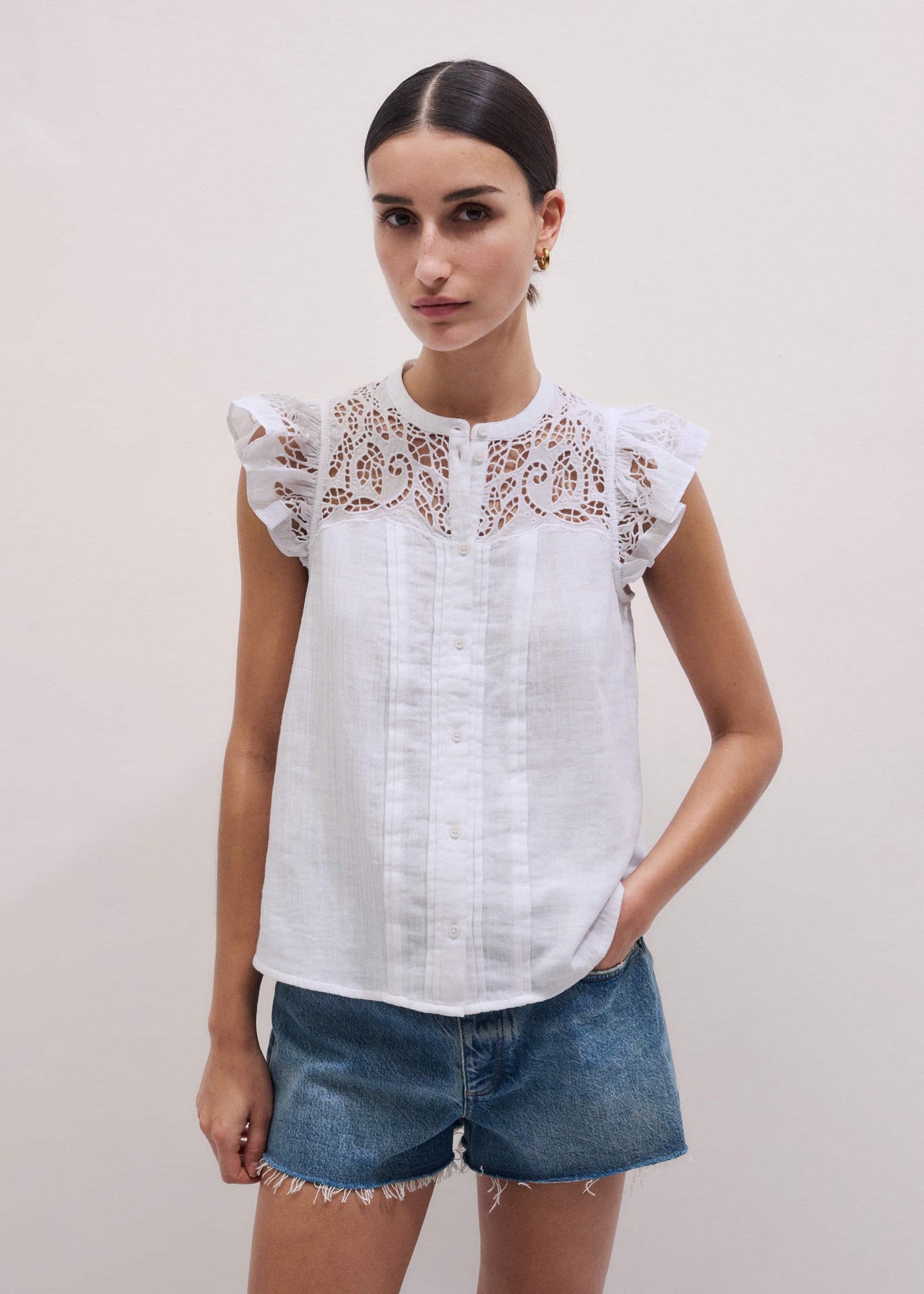 ME+EM Clothing White Cheesecloth Embroidered Swing Top