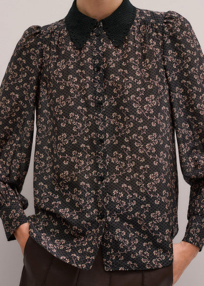ME+EM Clothing Black Scallop Daisy Print Feature Collar Blouse