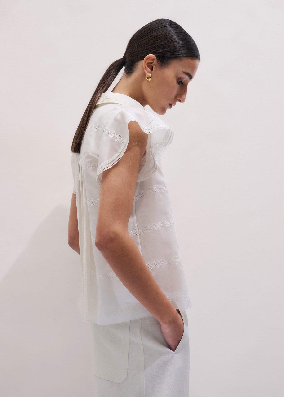 ME+EM Clothing Cream Silk Cotton Embroidery Collar Swing Blouse