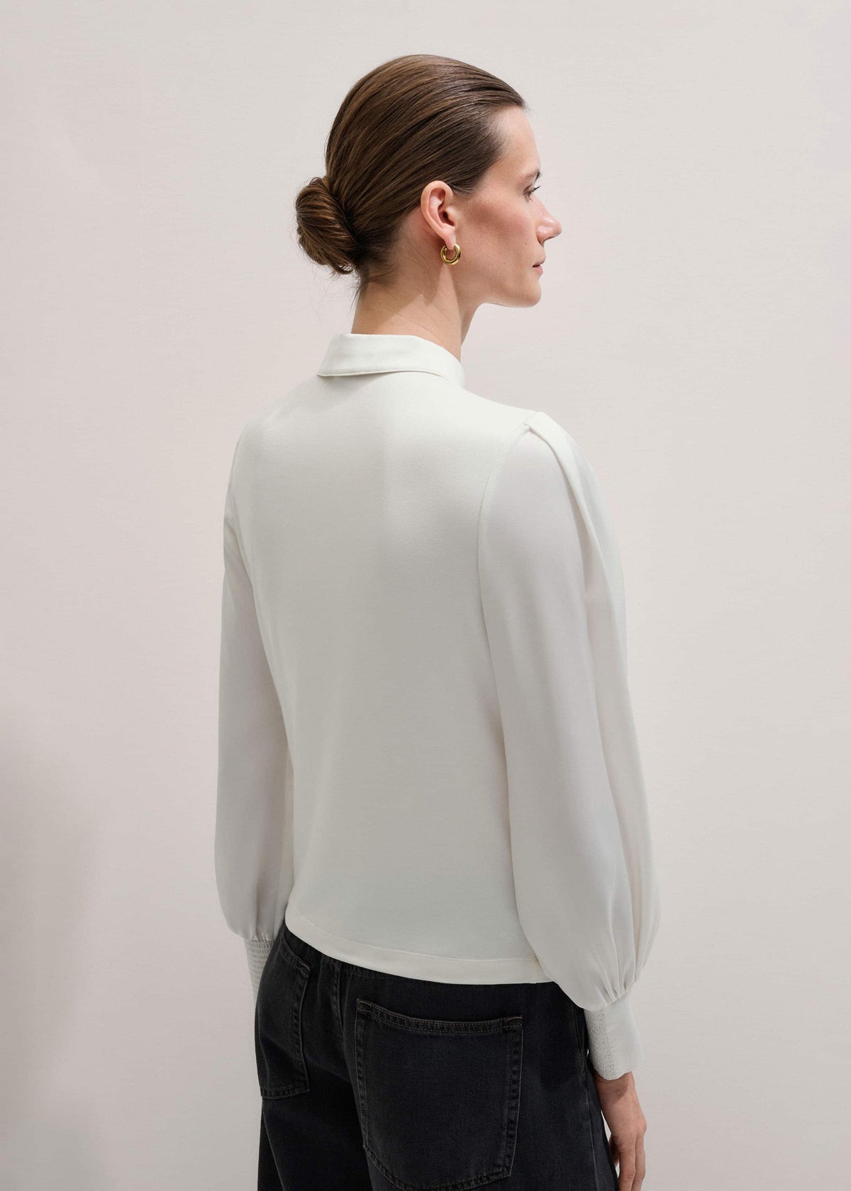 ME+EM Clothing Cream Fluid Sleeve Layering Blouse