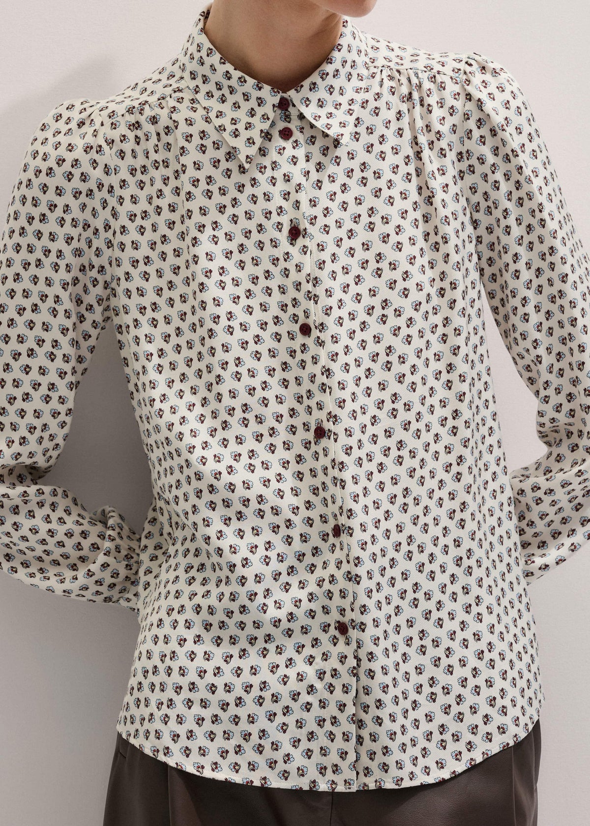 ME+EM Clothing Cream Micro Paisley Print Blouse + Tie