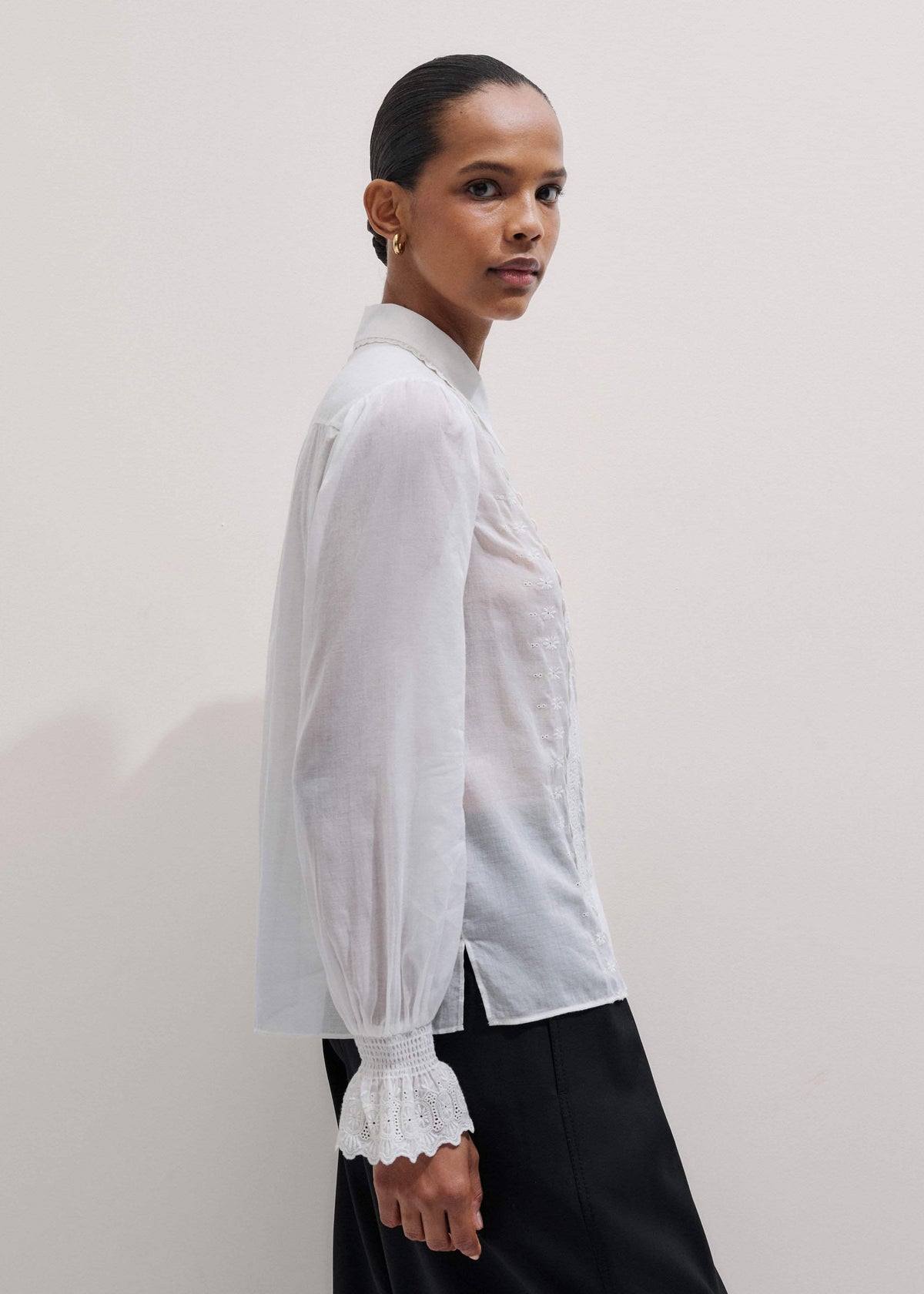 ME+EM Clothing White Intricate Embroidery Blouse