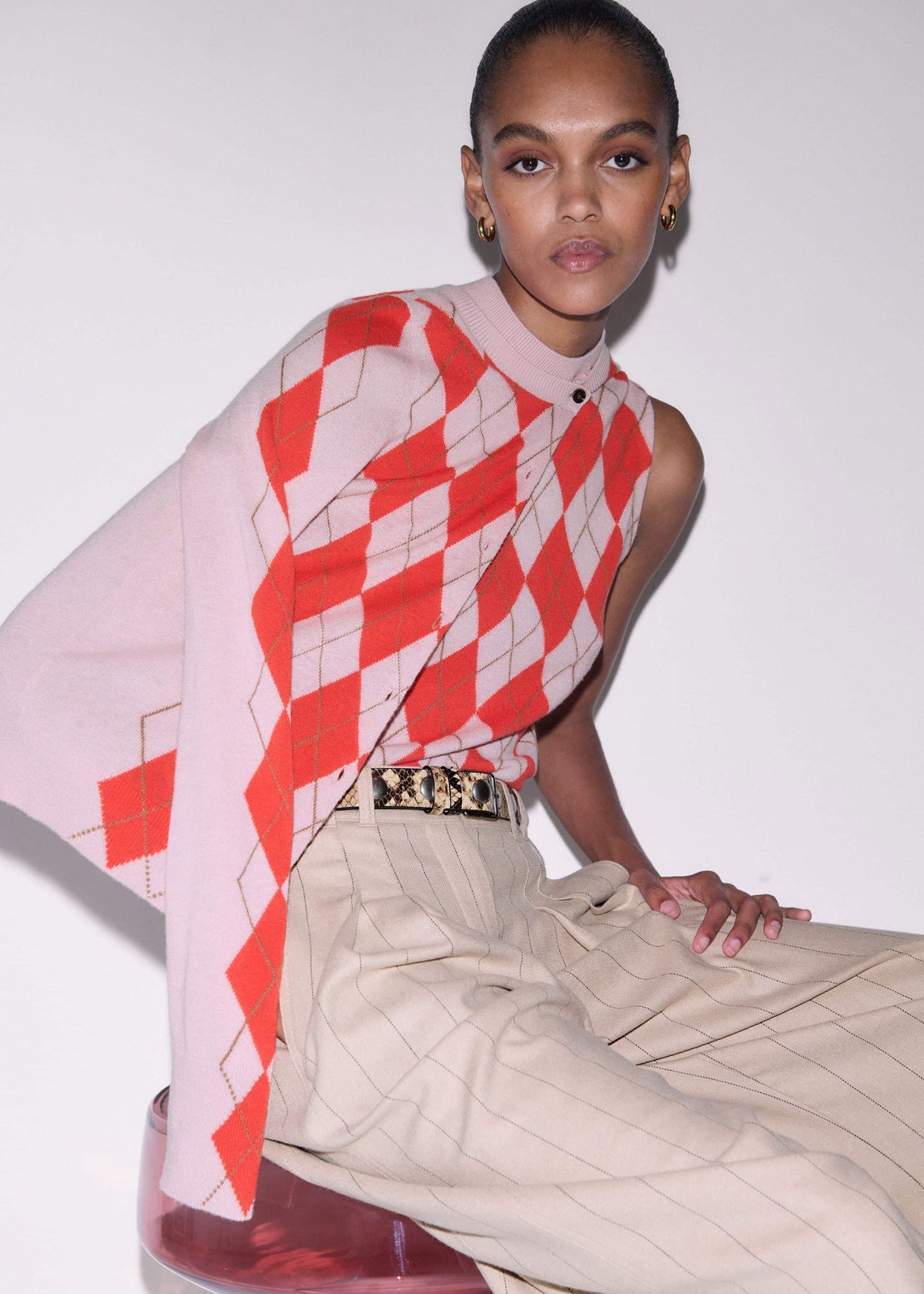 ME+EM Clothing Pink Fine Argyle Slim Knit Vest