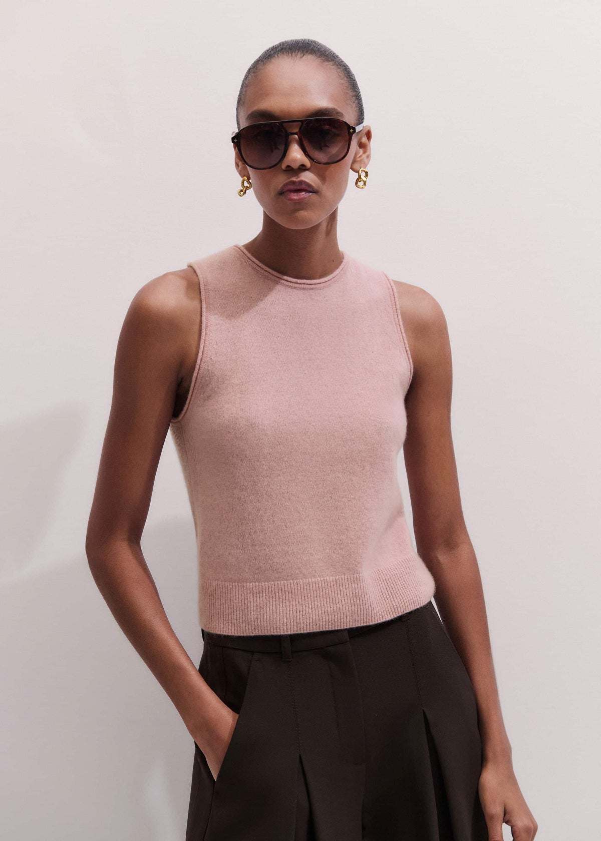 ME+EM Clothing Pink Cashmere Roll Trim Knit Sweater Vest