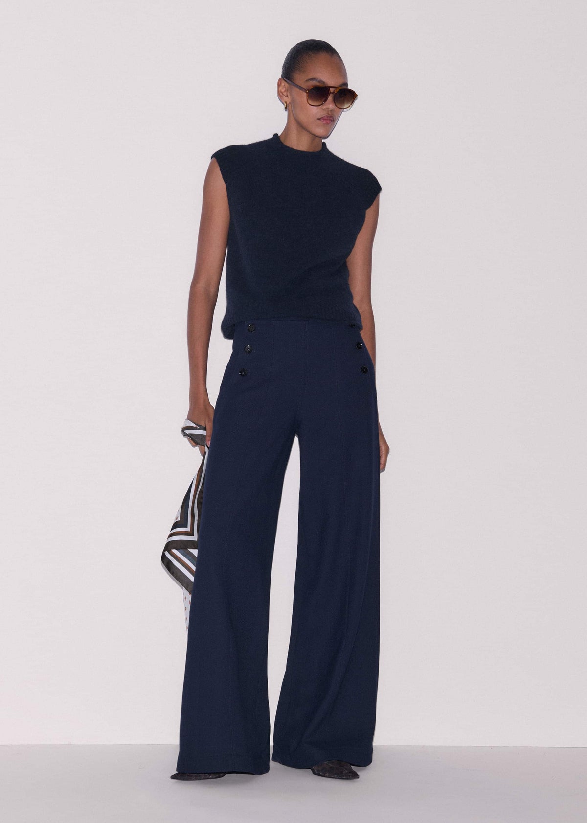 ME+EM Clothing Navy Roll Trim Straight Layering Sweater Vest