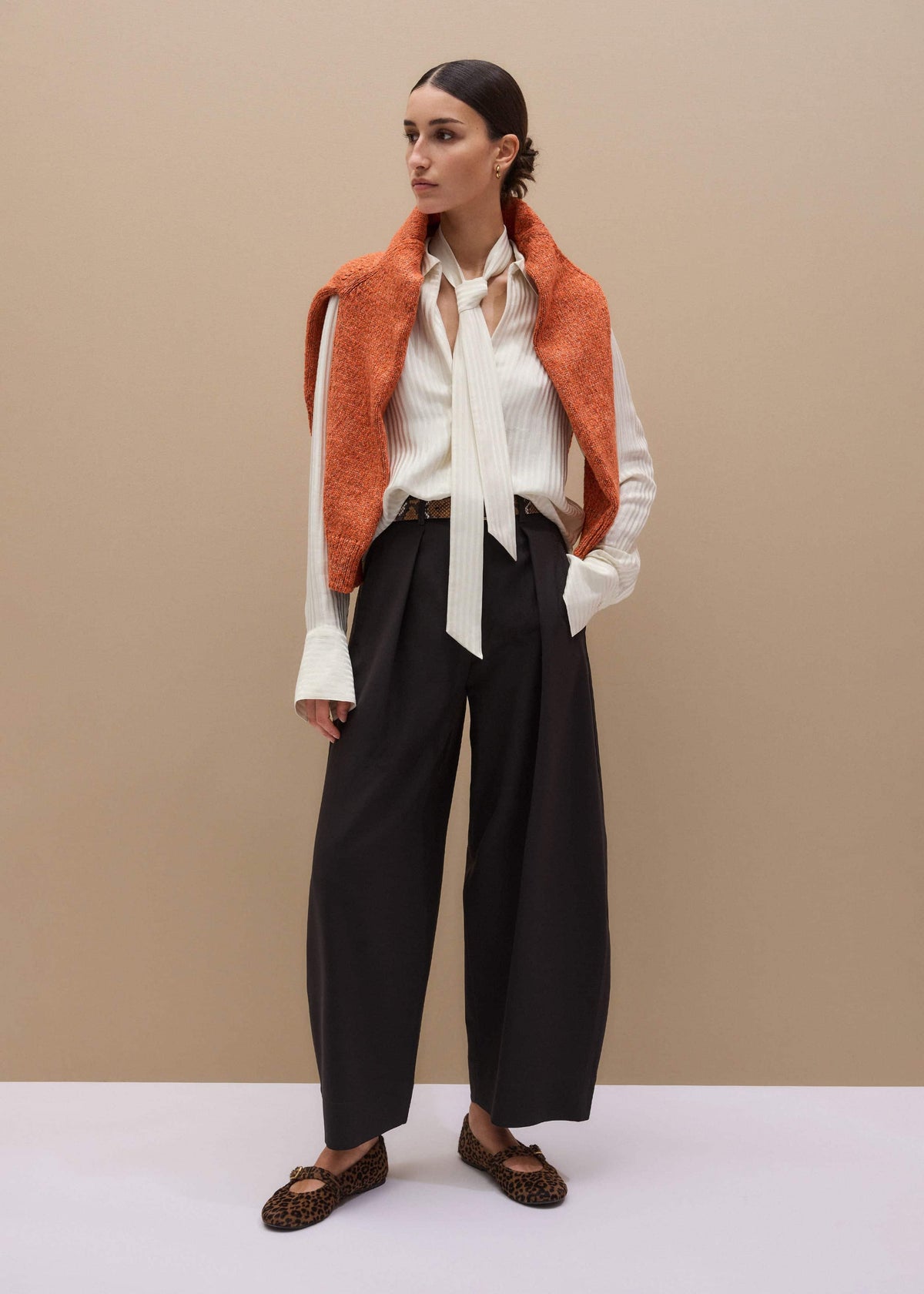 ME+EM Clothing Cream AM-PM Stripe Fluid Satin Shirt + Tie