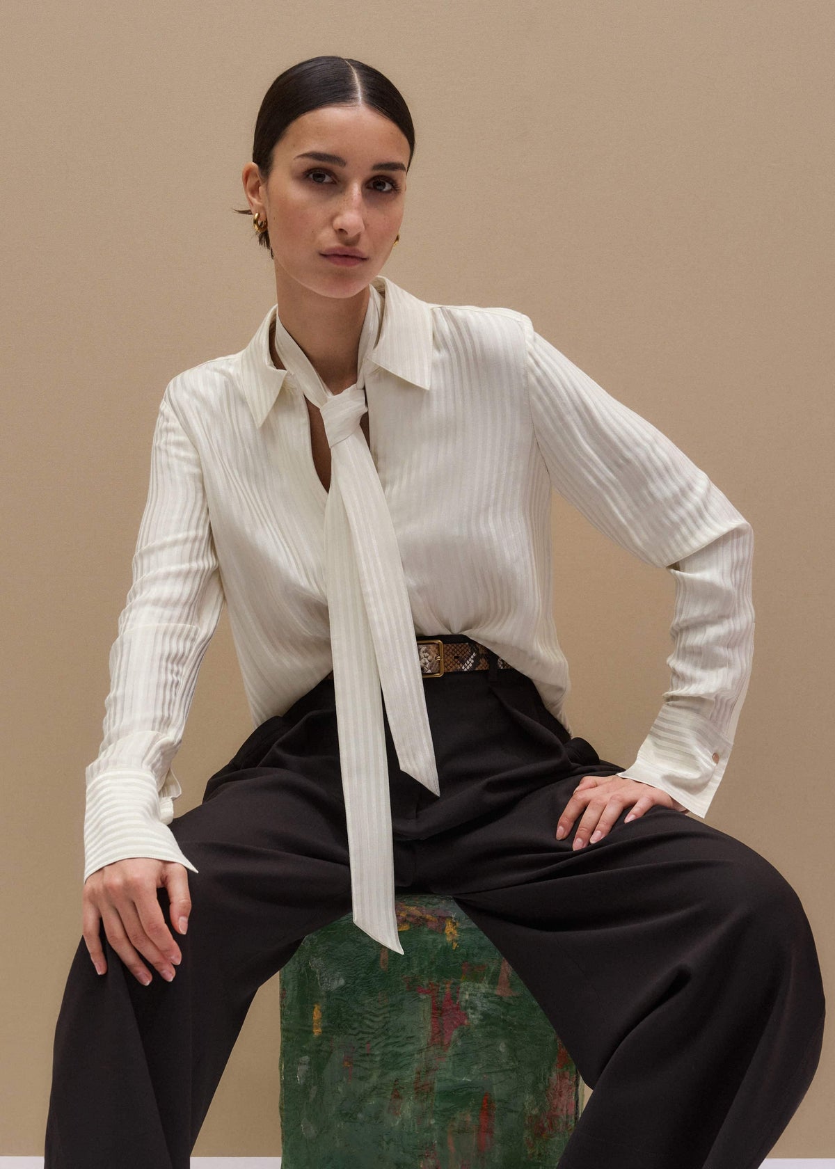 ME+EM Clothing Cream AM-PM Stripe Fluid Satin Shirt + Tie
