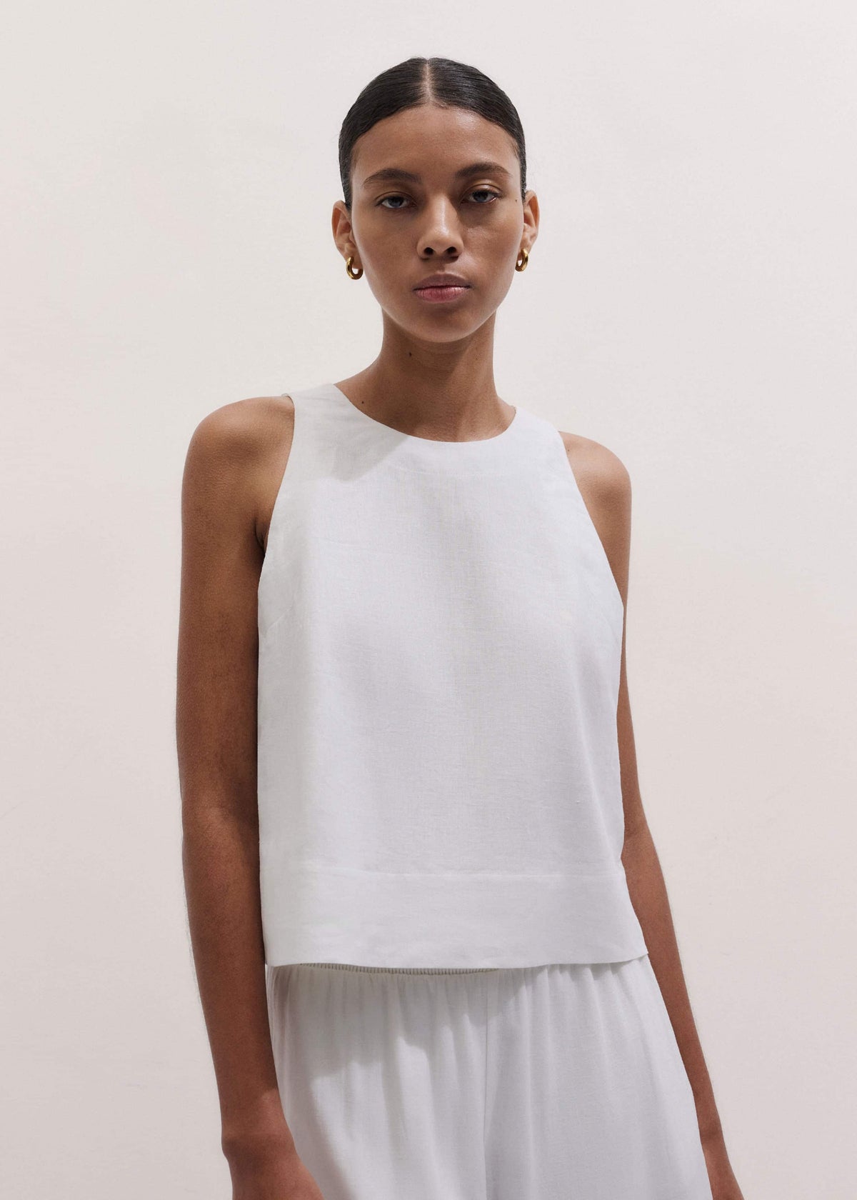 ME+EM Clothing White Shell Crop Top