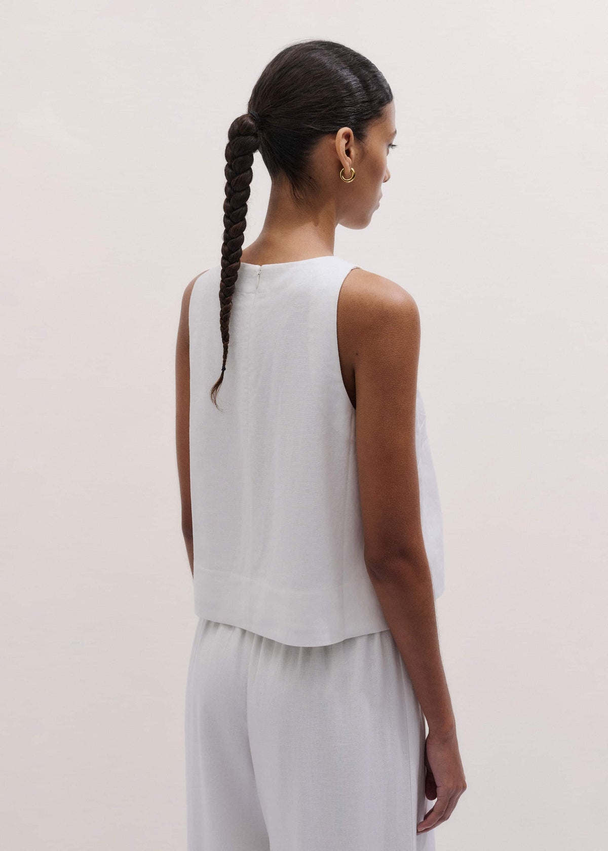 ME+EM Clothing White Shell Crop Top