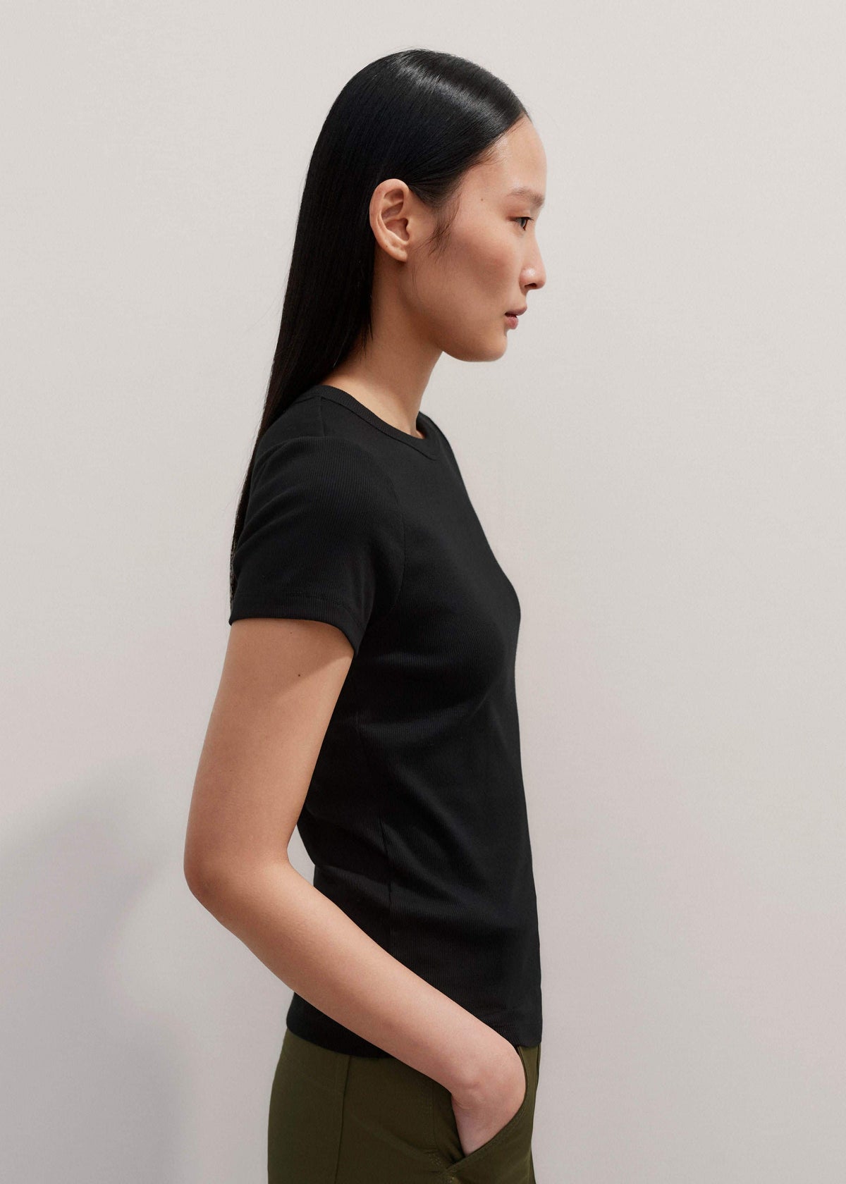 ME+EM Clothing Black Ultimate Fitted Rib Crew Neck Tee