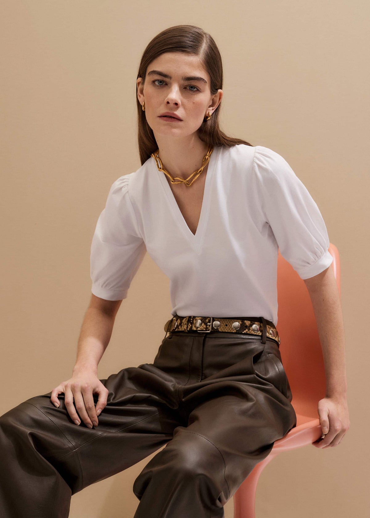 ME+EM Clothing White Feminine Sleeve V-Neck Tee