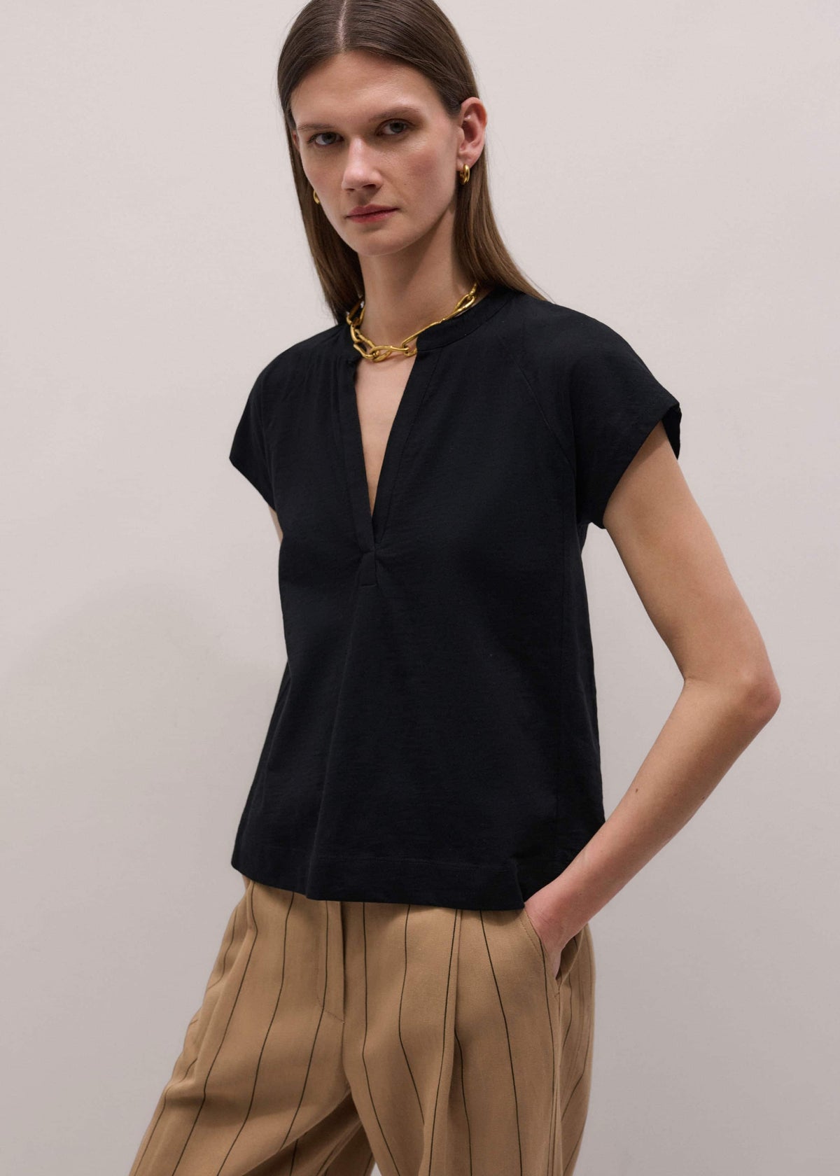 ME+EM Clothing Black Open Placket Swing Top