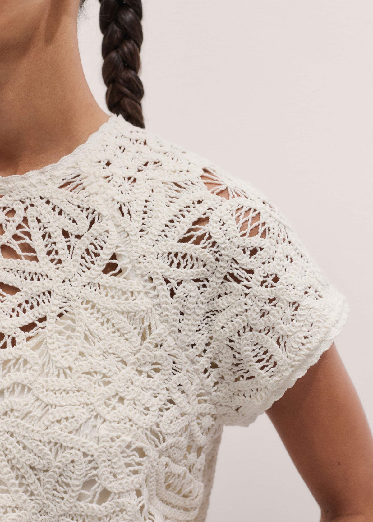 ME+EM Clothing Cream Lace Crochet Crop Tee