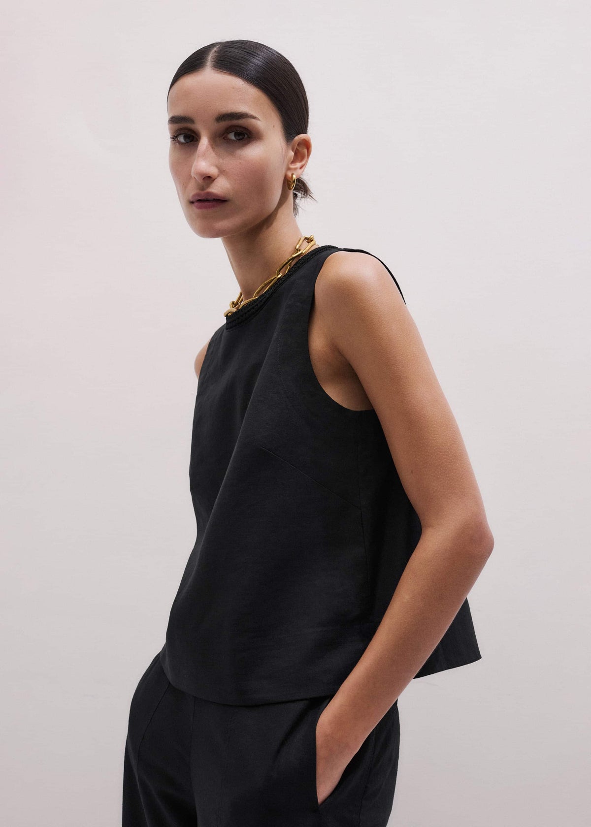ME+EM Clothing Black Crochet Trim Crop Top
