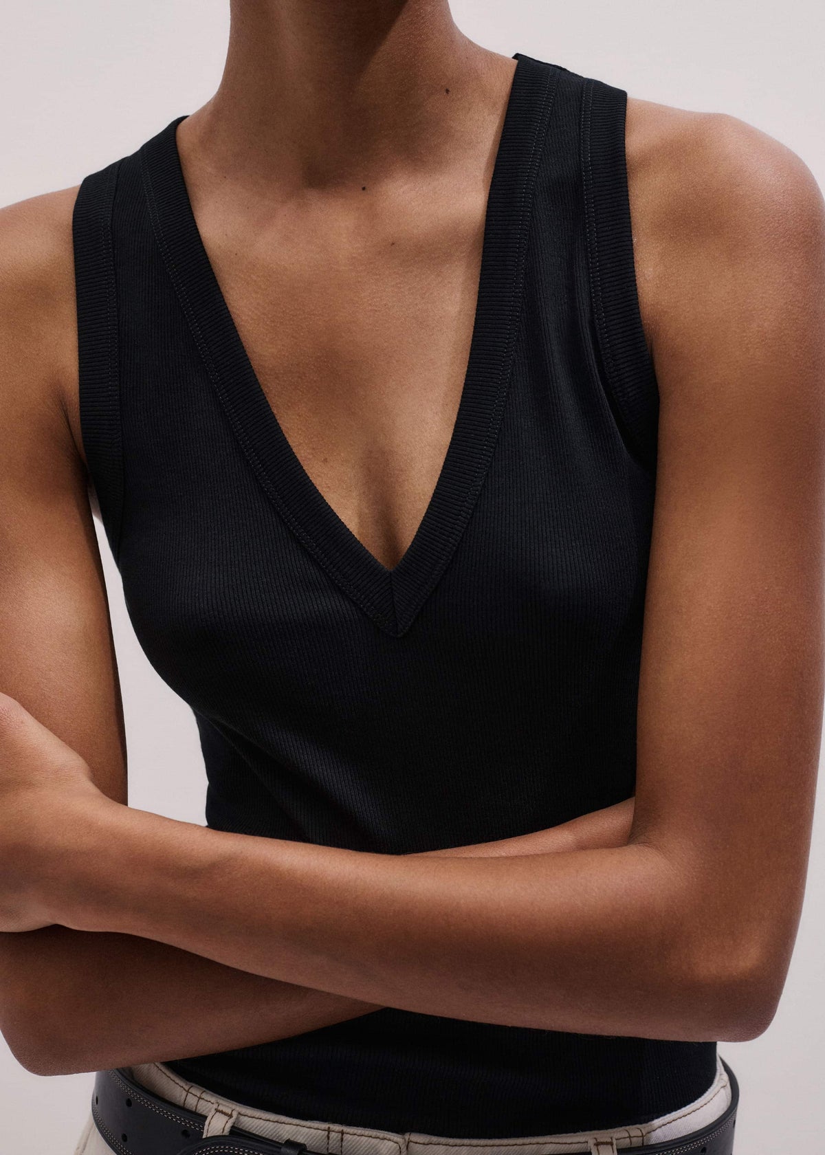 ME+EM Clothing Black Ultimate V-Neck Vest