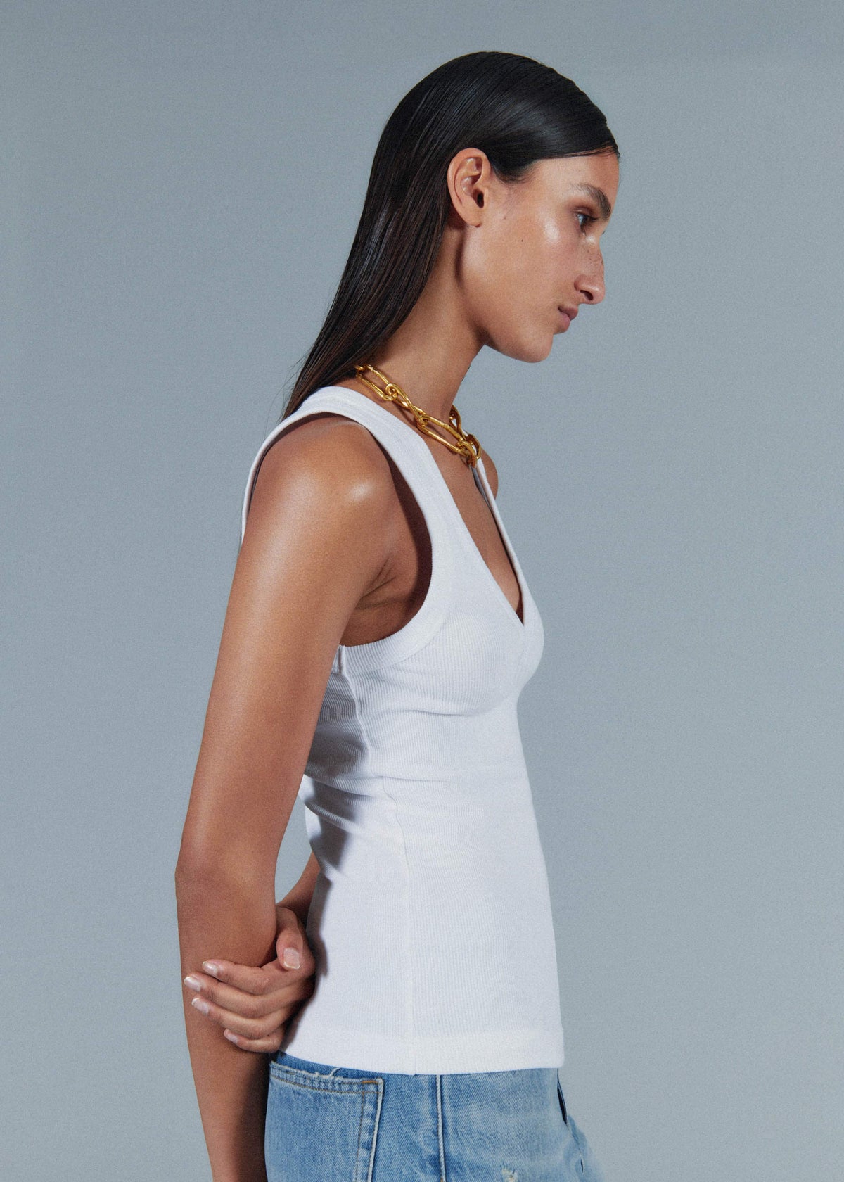 ME+EM Clothing White Ultimate V-Neck Vest