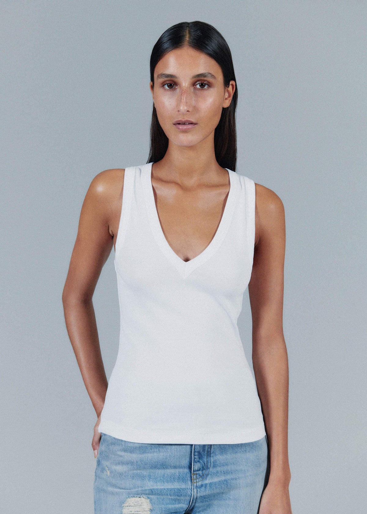 ME+EM Clothing White Ultimate V-Neck Vest
