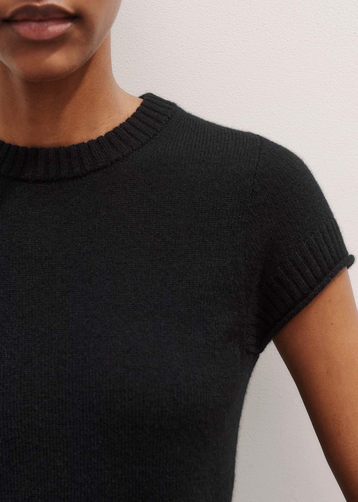ME+EM Clothing Black Cashmere Baby Tee
