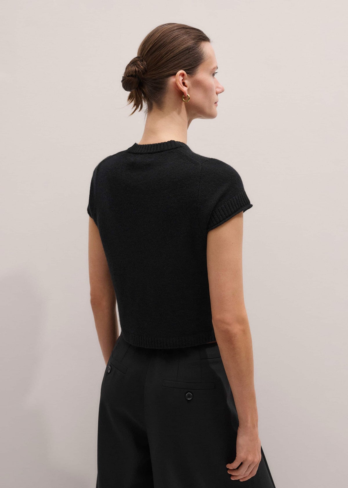 ME+EM Clothing Black Cashmere Baby Tee