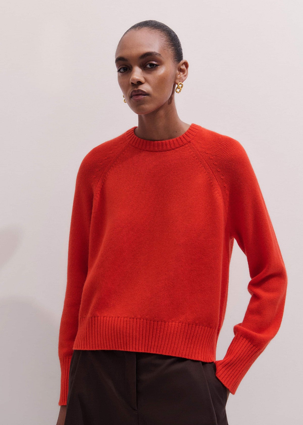 ME+EM Clothing Red Cashmere Curved Hem Raglan Sweater + Snood