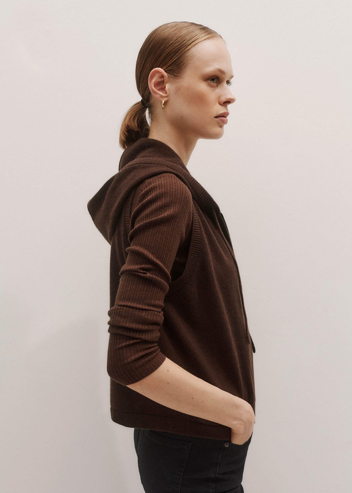 ME+EM Clothing Brown Cashmere Sleeveless Relaxed Zip Hoodie