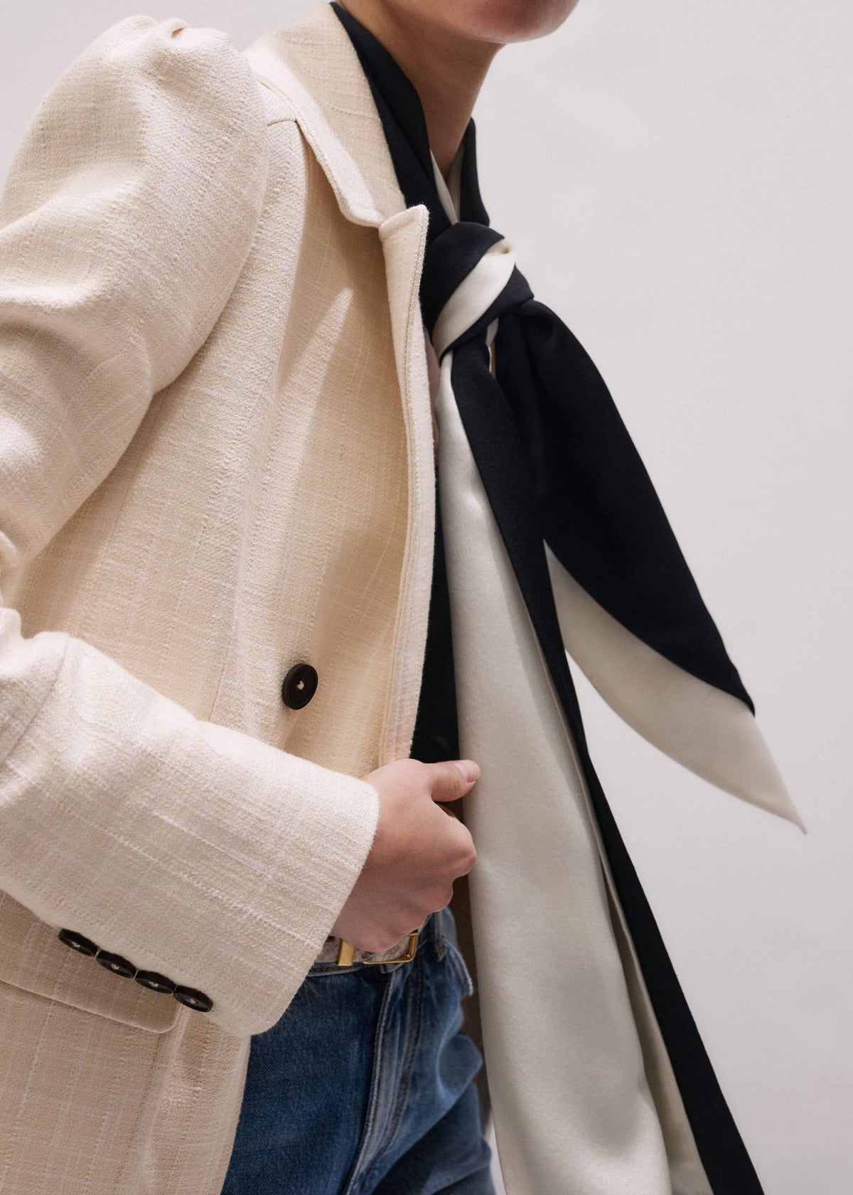 ME+EM Clothing Ivory Slim Feminine Sleeve Blazer