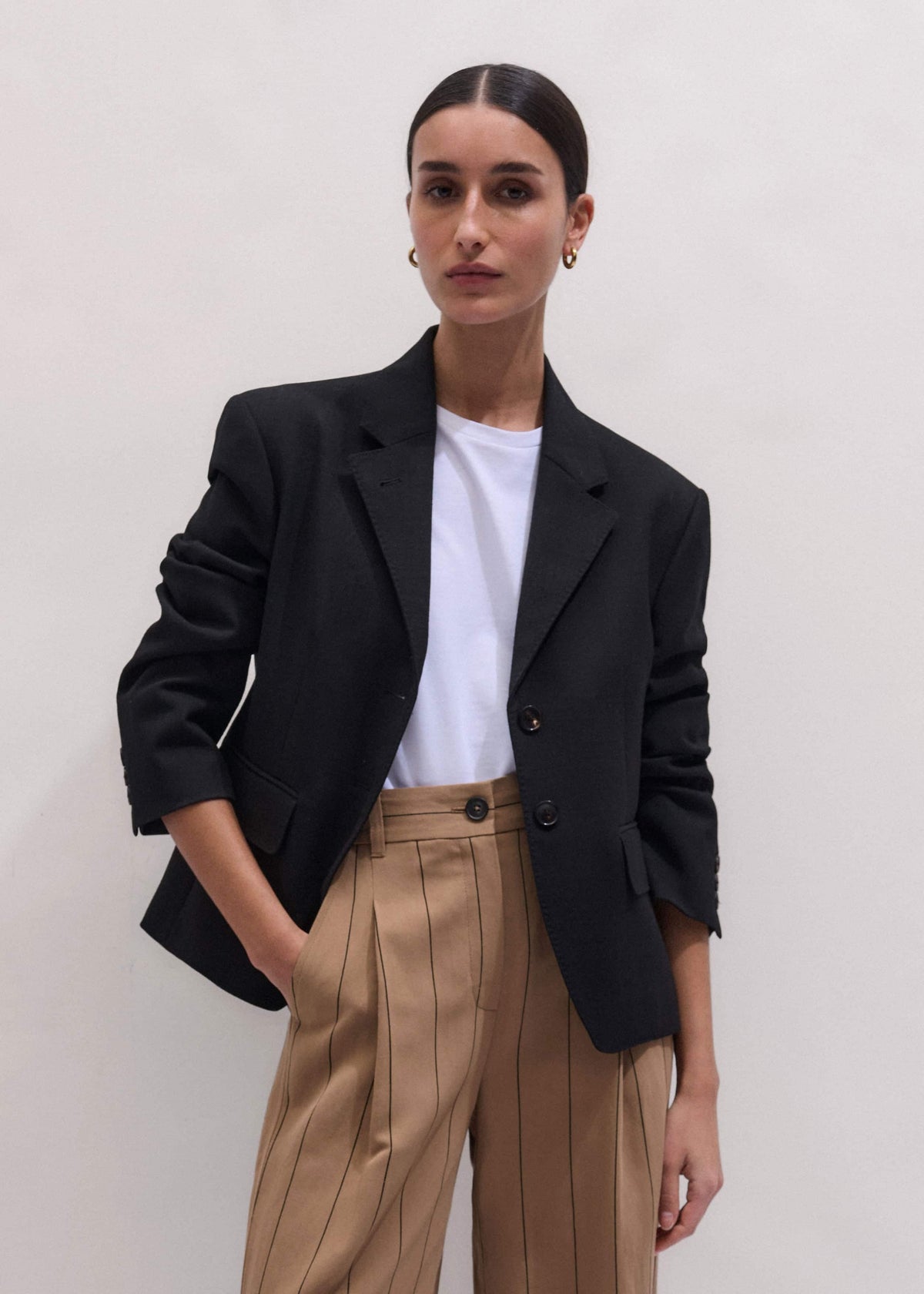 ME+EM Clothing Black Icon Intelligently Oversized Short Blazer