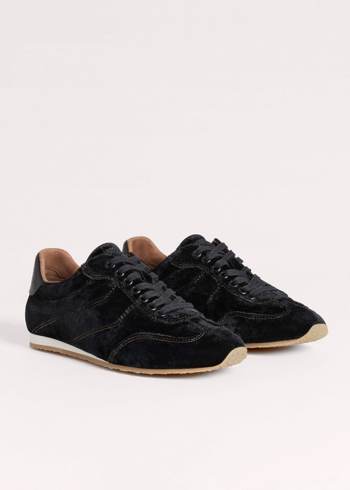 ME+EM Accessories Black Velvet Retro Runner