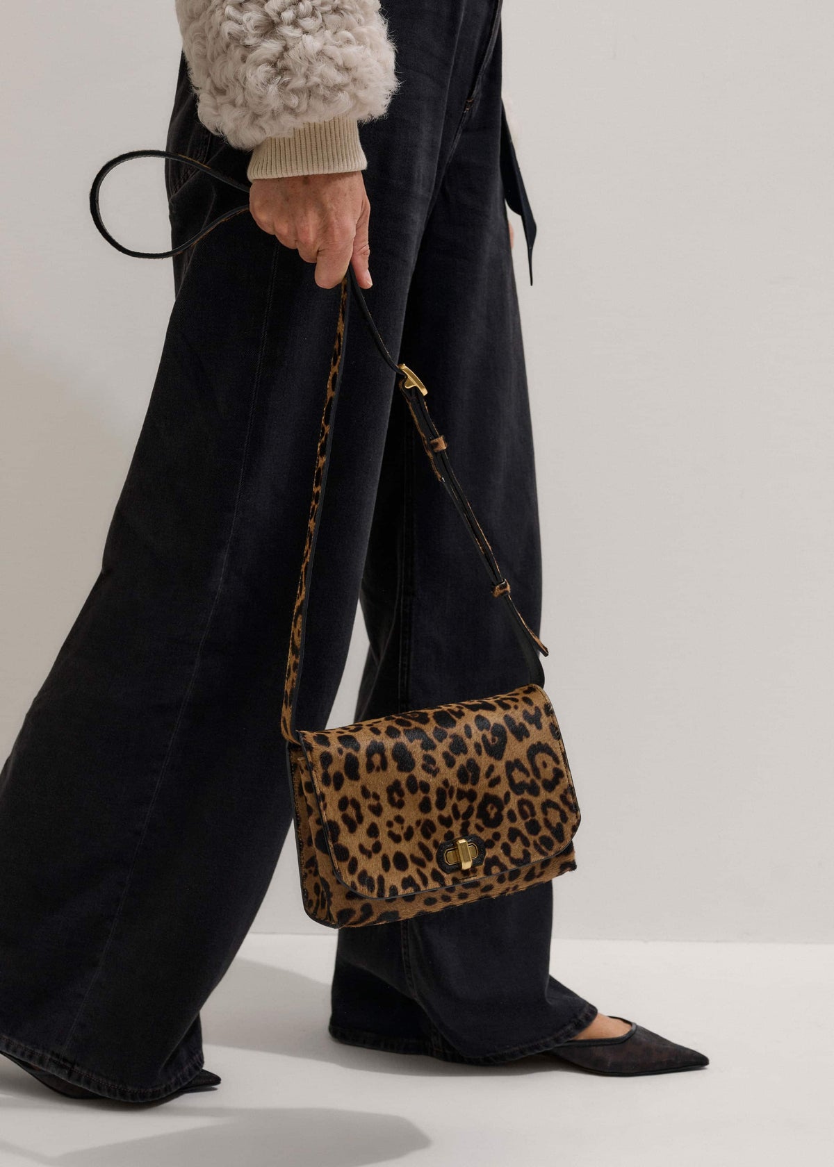 ME+EM Accessories Brown 2-Way Leopard Print Crossbody Bag