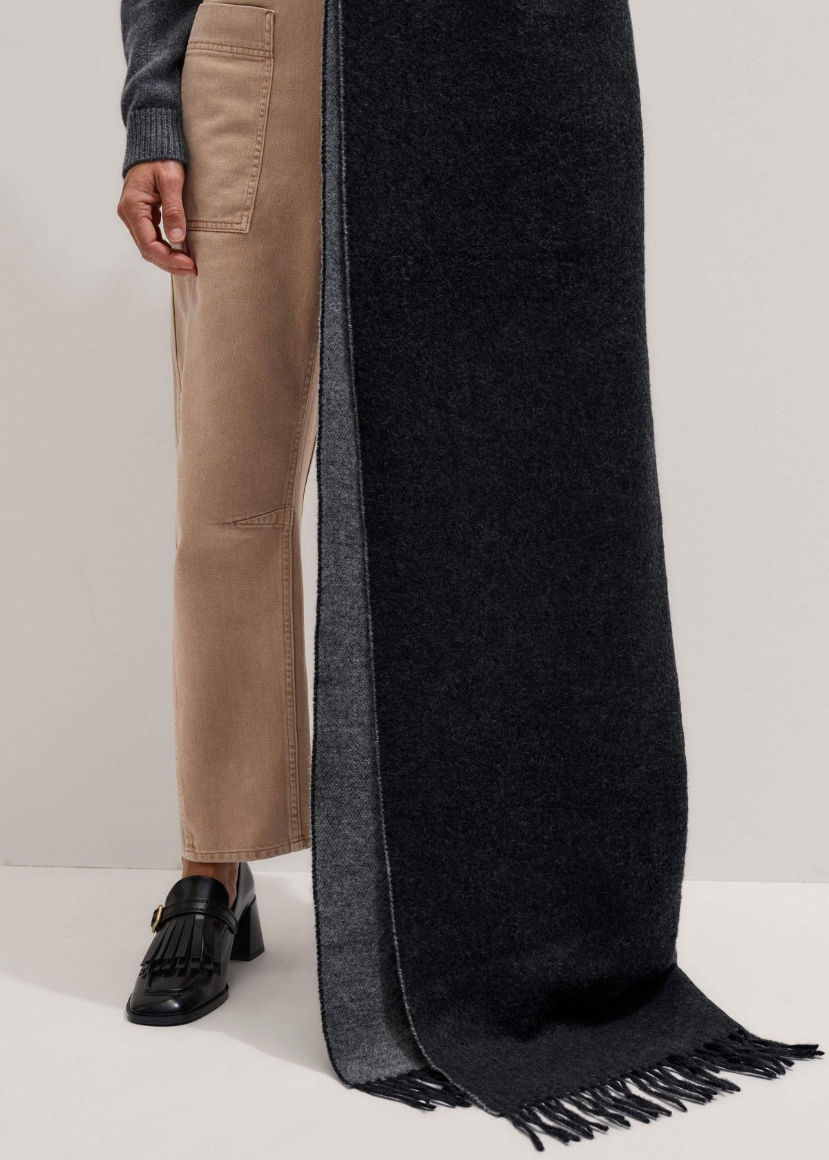 ME+EM Accessories Gray Cashmere Blend Travel Scarf